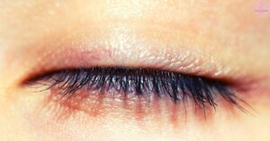 Best Mascara For Short Lashes & How to make them look longer!