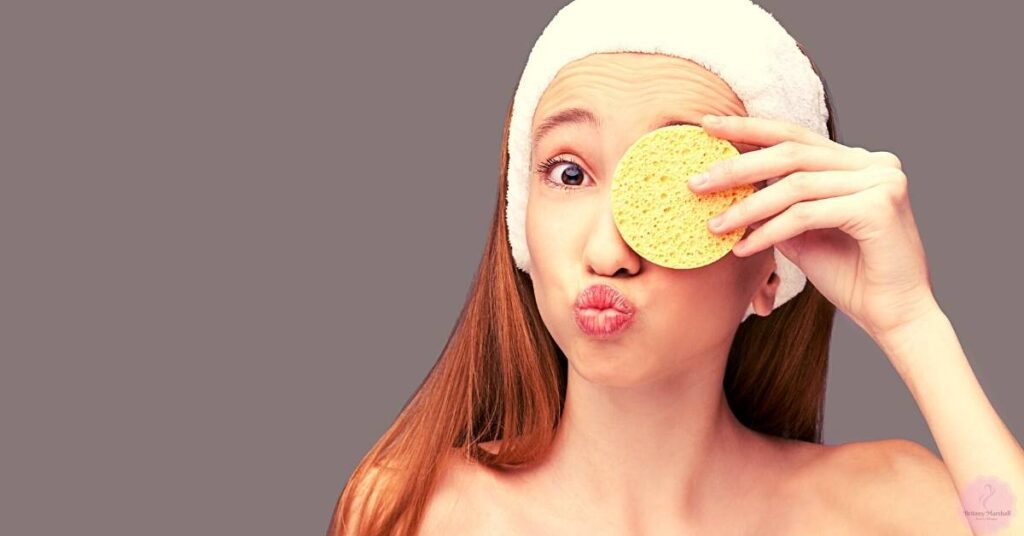 8 Easy Ways How To Remove Mascara Without Makeup Remover!