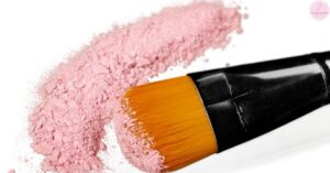 Does Eyeshadow Expire? How To Tell If It Is Expired!