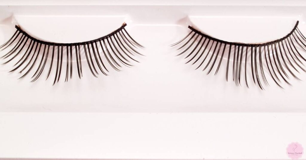 I Can't Wear Mascara Anymore 13 Alternatives To Use Instead!