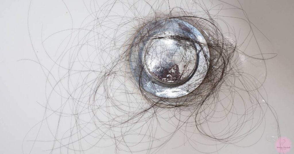 Does Oily Scalp Cause Hair Loss? How To Treat It! 2024 Guide