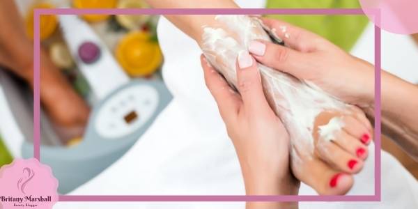 summer toenail colors