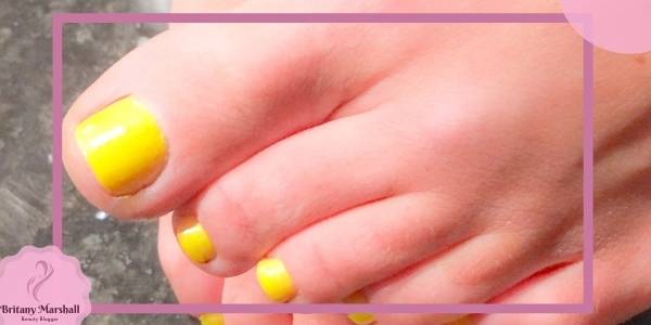 toe nail colors trends