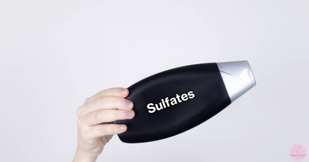 10 Shampoo Brands To Avoid & 16 Ingredients! 2023 Buying Guide