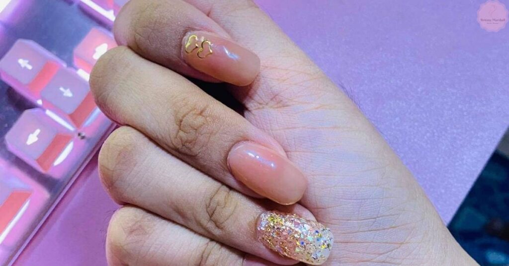 How Much Do Acrylic Nails Cost? 10 Tips To Save Money On Acrylics!