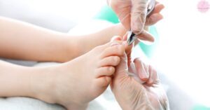 7 Ways How To Fix Ski Jump Toenails And Fingernails At Home!