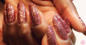 3 Best Brands Of Non-Toxic Press-On Nails and How To Recycle Them!
